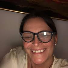 Amalia Castro Feijóo (@AmaliaFeijo)