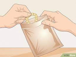 When the jewelry is not being worn, remember to store it in a dust bag, or another type of felt material. Easy And Effective Ways To Prevent Gold Plated Jewelry From Tarnishing