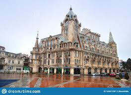 Jul 28, 2021 · batumi shota rustaveli state university. Schones Gebaude In Europa Quadrat In Batumi Georgia Redaktionelles Foto Bild Von Autonom Stadt 144011961