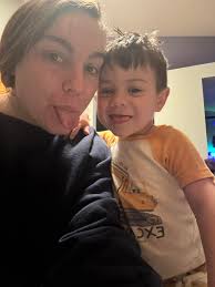 Recipes for dye-free homemade bread and snacks