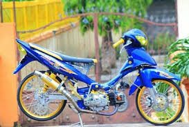 Première femme nommée au poste de médiateur des antennes à radio france, emmanuelle daviet va poursuivre le travail accompli, depuis 2015 par bruno denaes, son prédécesseur. Modifikasi Beat Di Instagram Nelpon R