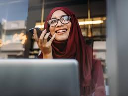 Membaca doa sebelum bekerja sangat penting bagi kita. Doa Sebelum Bekerja Agar Diberi Kelancaran Dan Keberkahan Rezeki
