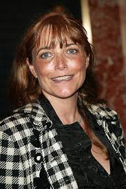 Karen Allen/ Annie Fairgate.