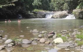 Sungai janiah merupakn bukan sungai yang airnya jernih, namun hanya kolam ikan yang berada orang sekitar hanya megetahui kalau ikan itu sakti dan sejak zaman dulu sudah ada. Penjaga Kampung Di Sepanjang Sungai Kahayan