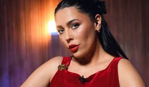 10 años menor! Daniela Aránguiz confirmó que se encuentra en una relación  con hermano de Raimundo Cerda. "Estoy saliendo hace harto rato con él",  señaló 😍