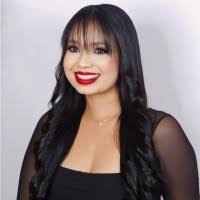 Melina Tello's Instagram, Twitter & Facebook