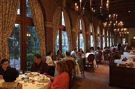 American Bounty Restaurant The Culinary Institute Has The More Formal American Bounty Restaurant For A Nice D Hyde Park New York Restaurant New York Hyde Park
