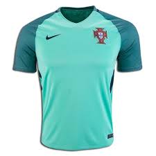 In the options above you can also choose to customize this jersey with be the first to review portugal away football jersey 2020 cancel reply. Perth Fabricante Radio Jersey Portugal 2018 Expresamente Lluvioso Camello