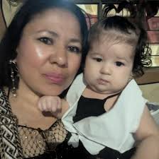 Los chefs jurados van a probar las tres hamburguesas que les parecieron más  interesantes! Eligieron dos un poco distintas y una más tradicional.  Federico hizo una hamburguesa con ingredientes tradicionales, pero la