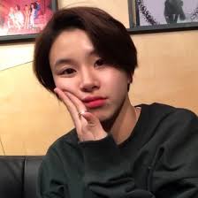 You're at an increased risk for thinning hair. Thod If Only Chaeyoung Knew What Her Short Hair Did To