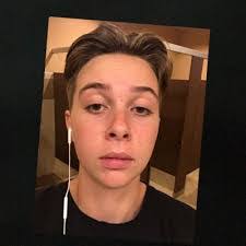 Ashton Cole's Instagram, Twitter & Facebook