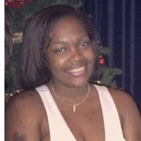 Shanna Russell's Instagram, Twitter & Facebook