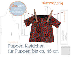 Kostenlos herunterladen kostenlos mitglied werden. Kostenloses Schnittmuster Fur Puppenkleid 42 46cm Von Hummelhonig Free Patterns