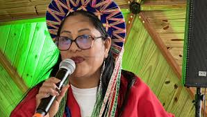 Aldeia COP acende debate sobre direitos das mulheres durante a Cúpula das  Mulheres Indígenas do Mundo