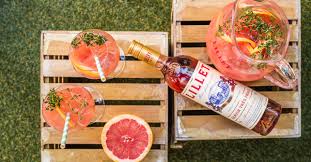 Just stir ingredients and top with bubbles. Die Neuen Lillet Sommerpunsch Rezepte