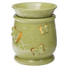 Once plugged in and switched on, heating coils warm the metal canister lining the inside of the wax warmer's pot. Pin On Scentsy