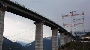 It's called the vance creek bridge.it was built in 1929. World S Highest Rail Bridge In J K All About The Under Construction Marvel Above Chenab River Slated For 2021