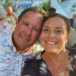 Lora Titus's Instagram, Twitter & Facebook