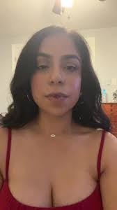 Cassandra Estes's Instagram, Twitter & Facebook