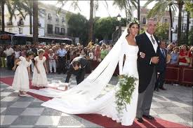 Boda De Un Nieto De La Duquesa De Alba Javier Martinez De Irujo Ines Domecq 21 09 2008 Vestidos De Novia Bodas De Celebridades Lo Prometo