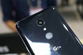 LG G7 Fit im Hands-On: 1000 Candela ...