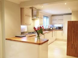 Cream Units Oak Worktops Cream Gloss Kitchen Gloss Kitchen Kitchen Worktop