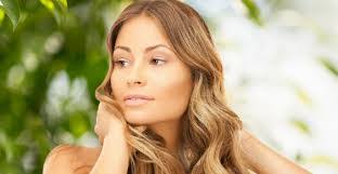 Mimi Lee's Instagram, Twitter & Facebook