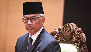 Saya bilang, jika memang bermuara pisah. Gambar Terbaru Azreen Dan Tengku Kamaruzzaman Gambar Hd Pilihan
