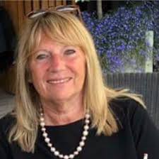 What to do when Vinted sends money to the wrong account?