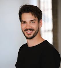 David Romano's Instagram, Twitter & Facebook