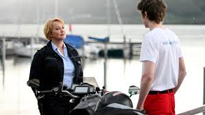 Er hatte vor 15 jahren genau diese keltischen masken in einer. Helden Wapo Bodensee Ard Das Erste