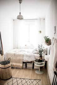 Kleines Schlafzimmer Ganz Gross Doitbutdoitnow Kleines Schlafzimmer Schlafzimmer Einrichten Schlafzimmer Einrichten Ideen