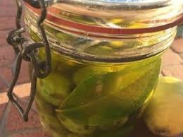 Olives Vertes A La Sicilienne Olives Preparation Des Olives Cuisine Sicilienne