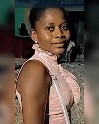 ANNIVERSAIRE Joyeux anniversaire à Cathiana Jean Baptiste née un 14 février  à Jacmel, Haïti . Étudiante en droit , diplomée en Cosmétologie , Membre du  Réseau d'Étudiants Et Socio- Professionnels d'Haïti ( RESOPH) .