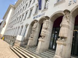 Das geschäftsgebiet erstreckt sich auf oberbayern. Dz Bank Ag Auf Twitter Insider Tipp Fur Munchen Unser Dzbank Standort In Der Maxvorstadt Teilt Sich Das Gebaude Mit Christiesinc Galerie Thomas Wittenbrink5h Die Tolle Kunst Zeigen Lohnt Sich Https T Co I0eoaxddlf