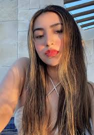 Fernanda Ayala (@_danaeayala_)