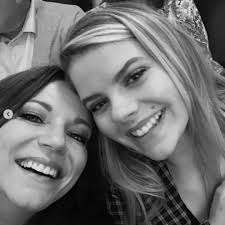 Happy 27th Birthday to Country Music artist Martina McBride's daughter Emma  who was born March 29, 1998!! #martinamcbride