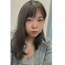 我們店面在高雄開了四年到現在還是會有人說： 「找好久！原來高雄有賣娘惹糕」 「啊我不知道高雄有賣榴槤蛋糕欸！」 「我怎麼現在才知道你們？」  甚至是隔壁幾條巷子的鄰居們