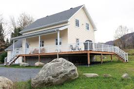 Grande Maison Avec Porche Et Patio House Styles Home House