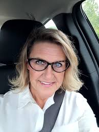 Lots of fun and 61 living in SWFL! Love cruising the Carribbean and hanging  out in Key West! Have been