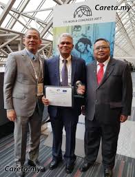 Lembaga lebuhraya malaysia(llm) ialah sebuah badan kerajaan yang dipertanggungjawabkan bagi mengawasi semua lebuhraya tol di seluruh semenanjung malaysia. Kp Lembaga Lebuhraya Malaysia Dan Touch N Go Terima Anugerah Antarabangsa Careta