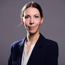 Stephanie Riedel's Instagram, Twitter & Facebook