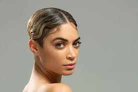 68,833 likes · 1,227 talking about this. Elodie Cambio Look Per Guarana Lo Scatto Con Le Treccine Sui Social