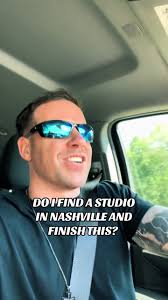 Studio Search in Nashville for Summer Banger