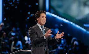 نقد و بررسی سخنرانی های جول اوستین (Joel Osteen)