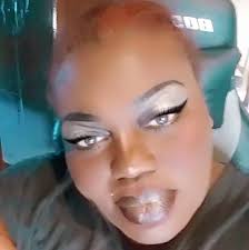 Val's custom made home designs