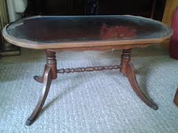 Lovely duncan phyfe table in good condition. Vintage Duncan Phyfe Coffee Table With Glass Top And Metal Cap Claw Feet Glass Top Coffee Table Coffee Table Glass Top