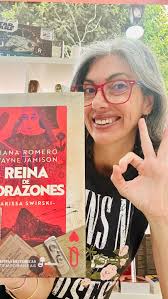 𝑹𝒊𝒕𝒂 𝒓𝒆𝒄𝒐𝒎𝒊𝒆𝒏𝒅𝒂 💯, REINA de CORAZONES ♥️, 📆 Tendremos una  cita con sus autores Liana Romero y Wayne Jameson en Rita’s Bookshop  📚🐈‍⬛, el sábado 13 de septiembre. , ¡Os iré informando con tiempo! 😉, No  ...