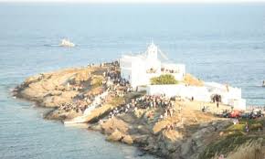 Aygoystos O Mhnas Ths Panagias Dogma