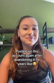 Brianna Marie Harvey (@briannamarieharve)